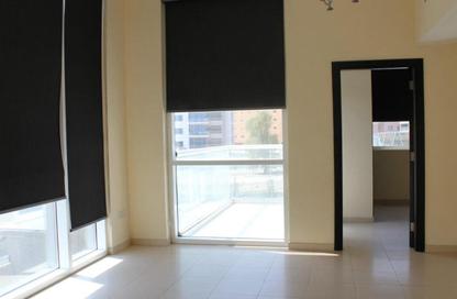 Apartment - 1 Bedroom - 2 Bathrooms for rent in Silicon Gates 4 - Silicon Gates - Dubai Silicon Oasis - Dubai Apartment - 1 Bedroom - 2 Bathrooms for rent in Silicon Gates 4 - Silicon Gates - Dubai Silicon Oasis - Dubai