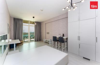 Apartment - Studio - 1 for rent in Palm Views East - Palm Views - Palm Jumeirah - Dubai