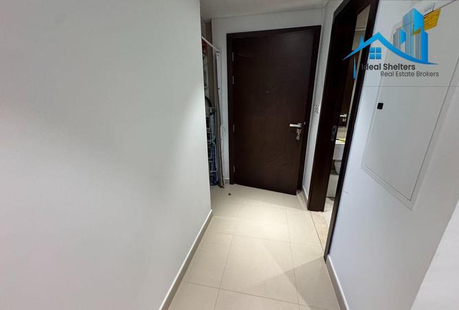 93163277 - Property Image 3