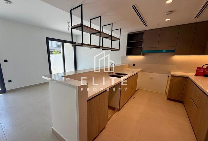 79421504 - Property Image 3