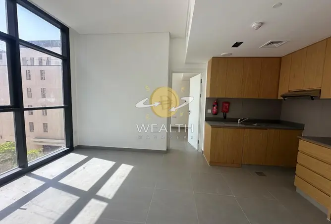 160976404 - Property Image 2