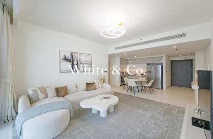 شقة - 2 غرف نوم - 2 حمامات للايجار في برج Marina Vista 2 - مارينا فيستا - إعمار بيتشفرونت - دبي هاربور - دبي