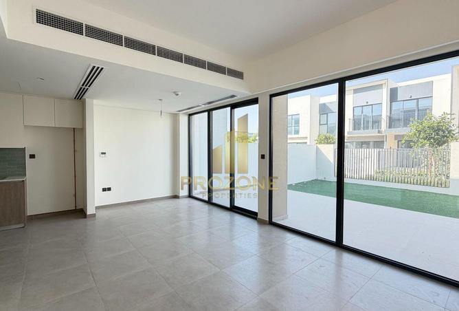 99952905 - Property Image 2