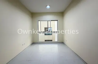Apartment - Studio - 1 Bathroom for rent in Al Arjawan Building - Al Karama - Dubai