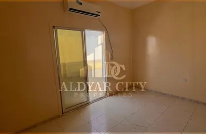 شقة - غرفة نوم - 1 حمام للايجار في 2 المويهات - المويهات - عجمان