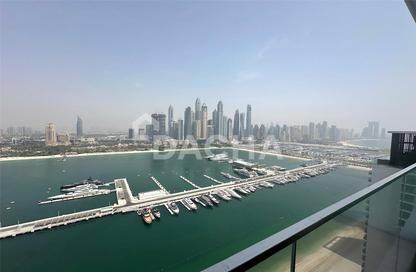 Apartment - 2 Bedrooms - 3 Bathrooms for rent in Palace Beach Residence Tower 2 - Palace Beach Residence - Emaar Beachfront - Dubai Harbour - Dubai