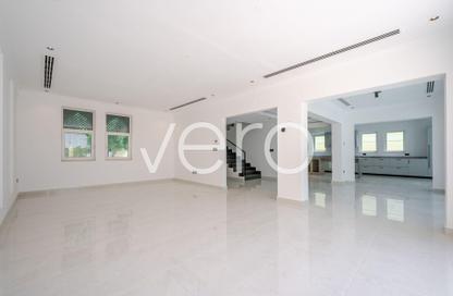 Villa - 3 Bedrooms - 4 Bathrooms for rent in Regional Large - Regional - Jumeirah Park - Dubai