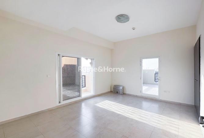 125165003 - Property Image 2