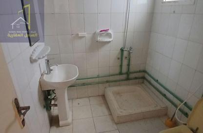 Apartment - 2 - 2 for rent in Al Mirgab - Al Heerah - Sharjah