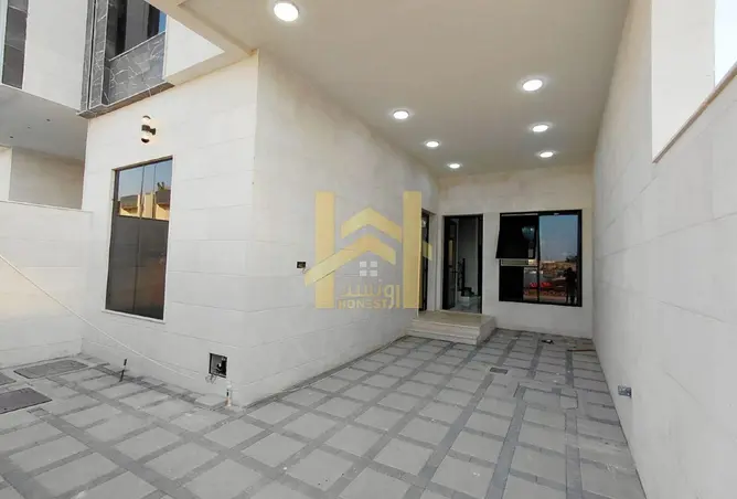 150022824 - Property Image 2