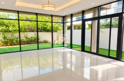 Villa - 3 Bedrooms - 4 Bathrooms for rent in Richmond - Damac Hills - Dubai