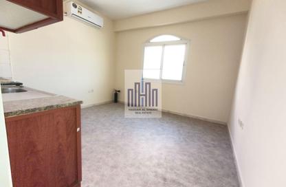Apartment - Studio - 1 Bathroom for rent in Muwaileh - Sharjah Apartment - Studio - 1 Bathroom for rent in Muwaileh - Sharjah