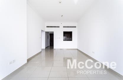 Apartment - 1 - 2 for rent in Fairview Residency - Business Bay - Dubai