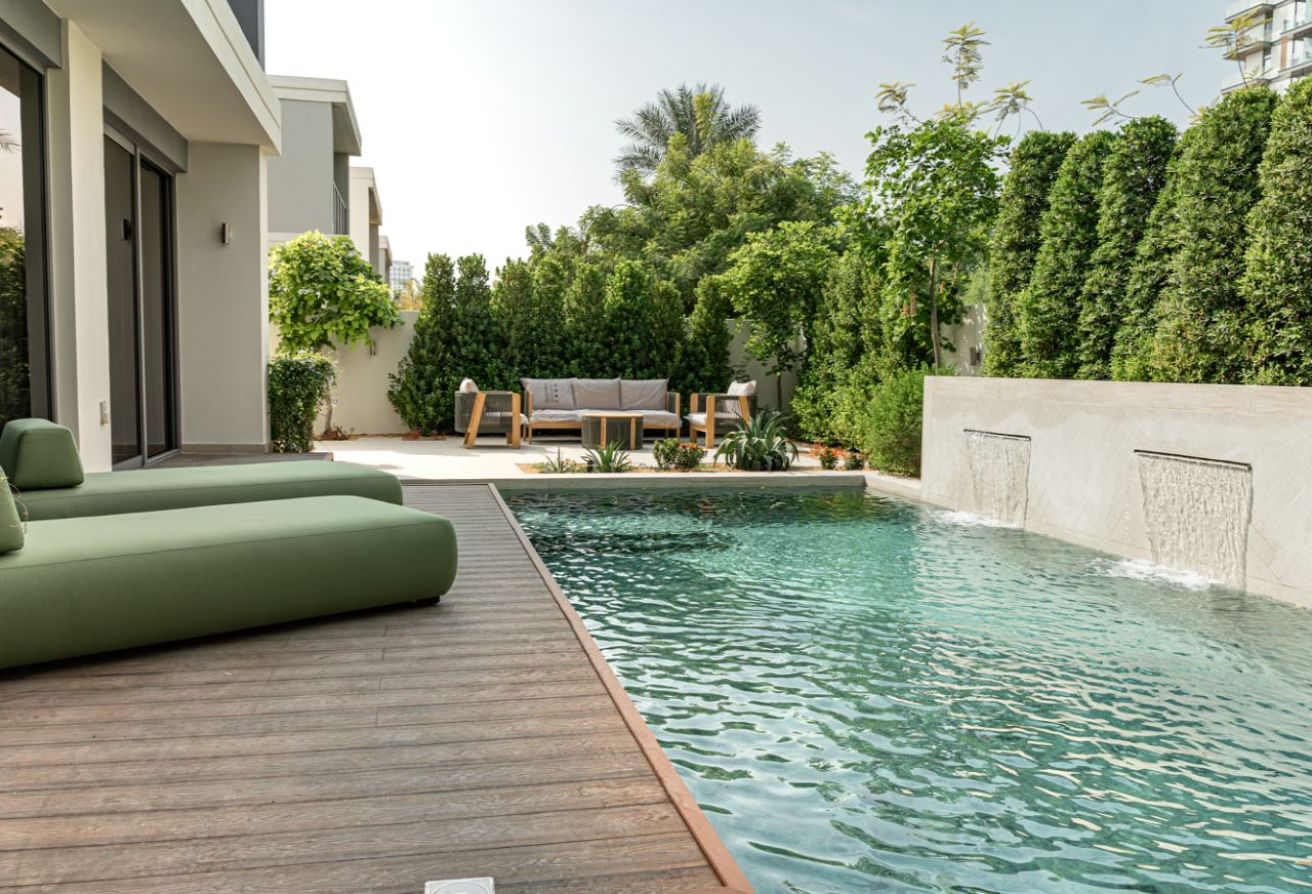 FULLY UPGRADED VILLA | OUTDOOR KITCHEN | GARDEN - 13