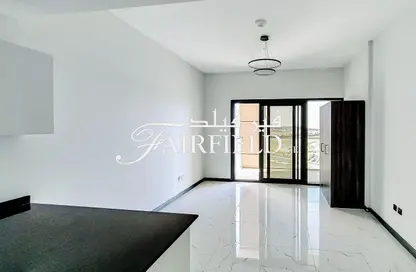 Apartment - 1 Bathroom for rent in Rukan Tower A - Rukan Tower - Rukan - Dubai