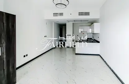 Apartment - 1 Bathroom for rent in Rukan Tower A - Rukan Tower - Rukan - Dubai Land - Dubai