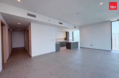 Apartment - 3 - 4 for rent in Peninsula Four - Peninsula - Business Bay - Dubai