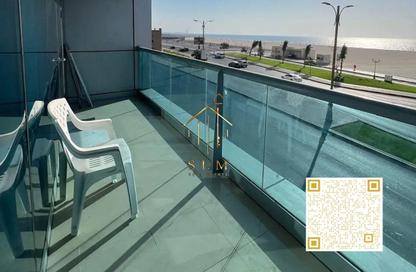 Apartment - 2 Bedrooms - 3 Bathrooms for sale in Ajman Corniche Residences - Ajman Corniche Road - Ajman