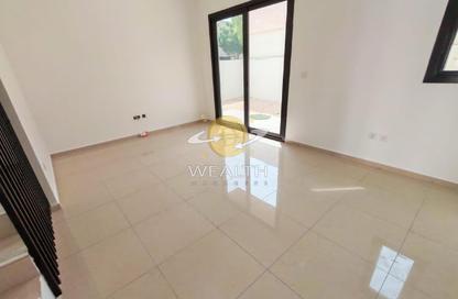 Townhouse - 2 Bedrooms - 3 Bathrooms for sale in Nasma Residence - Al Tai - Sharjah Townhouse - 2 Bedrooms - 3 Bathrooms for sale in Nasma Residence - Al Tai - Sharjah