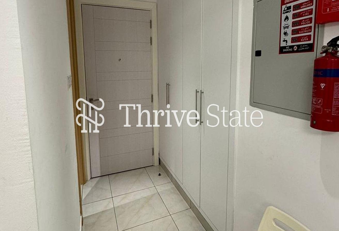 Fully Furnished | Vacant Now | 4 Cheques photo 10
