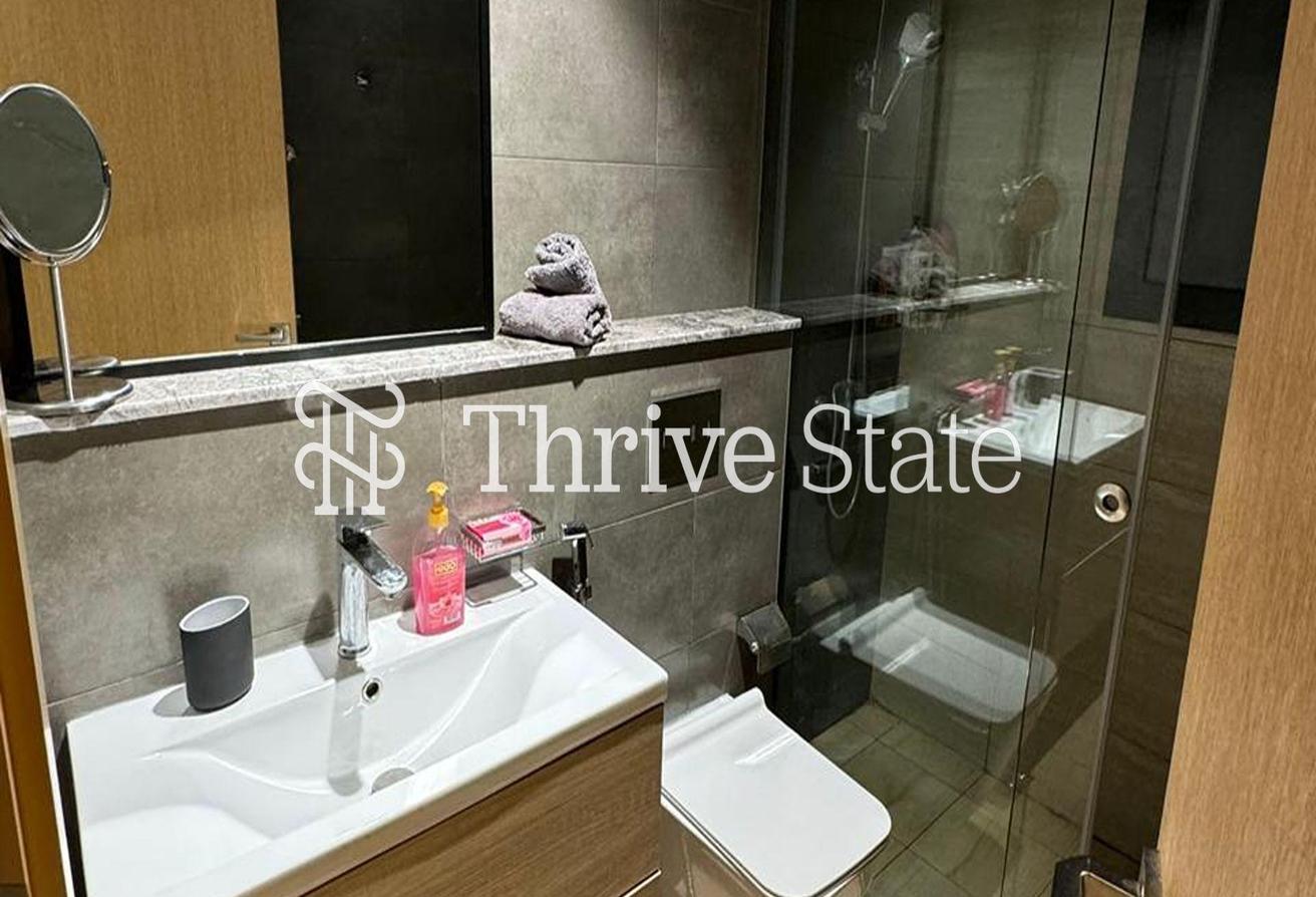 Fully Furnished | Vacant Now | 4 Cheques photo 9