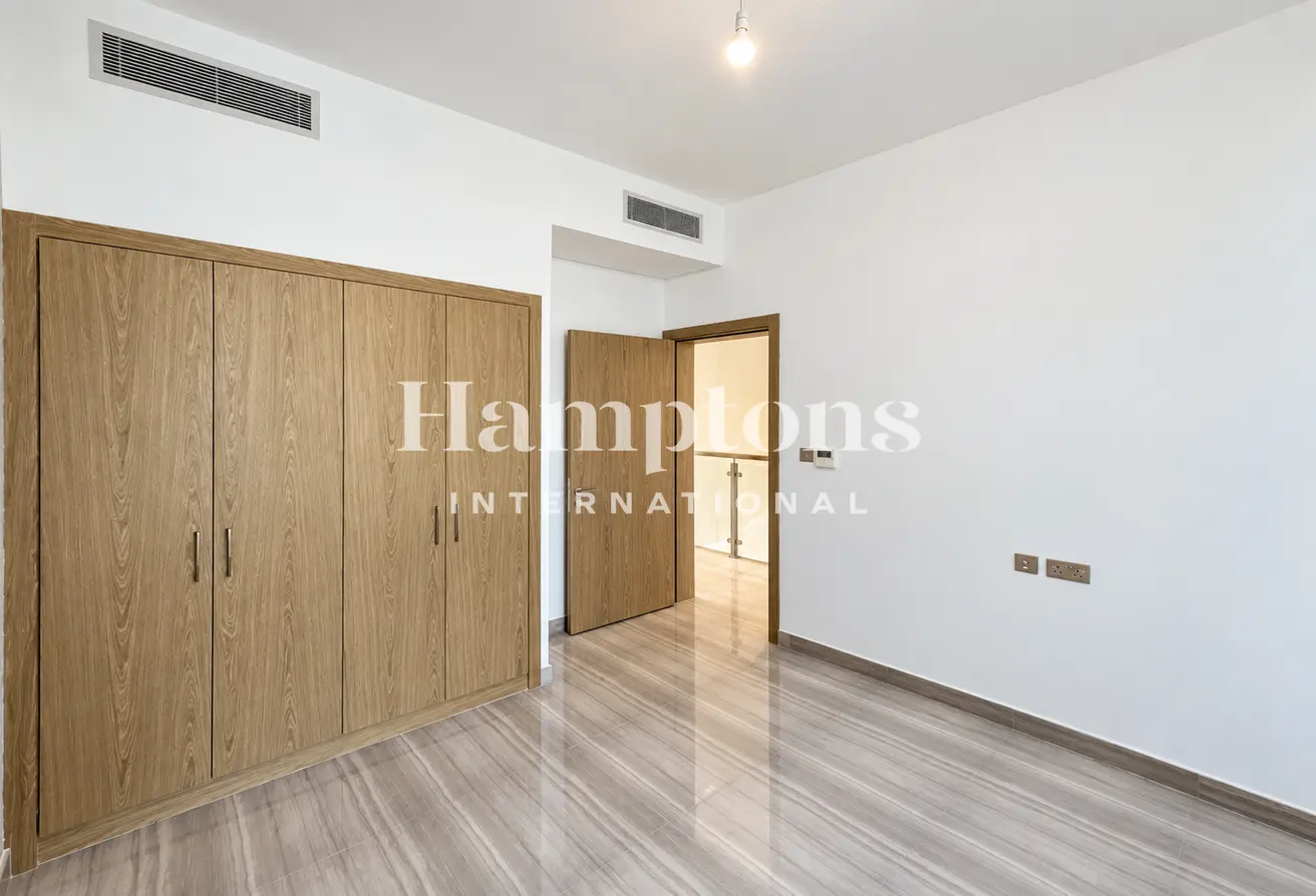 166070607 - Property Main Image