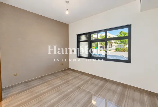 166070607 - Property Image 2