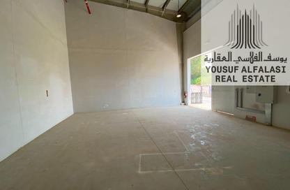 Warehouse - Studio - 1 Bathroom for rent in Ajman Industrial 1 - Ajman Industrial Area - Ajman