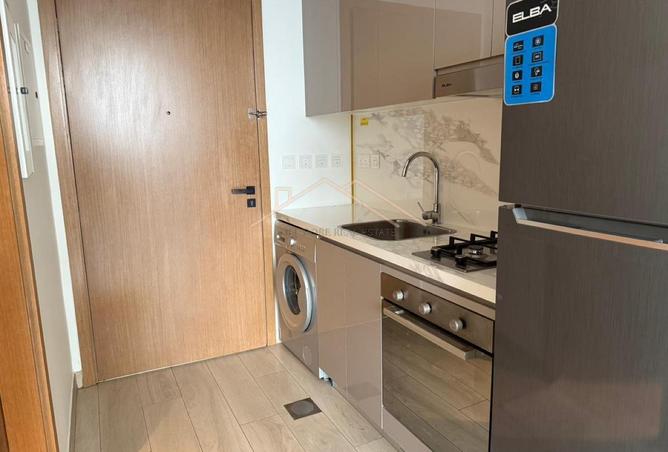 70302970 - صورة العقار 3