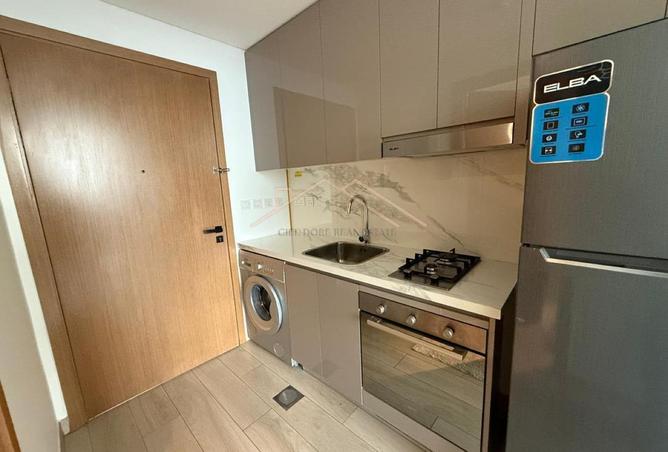 70302970 - صورة العقار 2