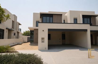 Townhouse - 4 - 5 for rent in Jebel Ali Village Townhouses - Jebel Ali Village - Jebel Ali - Dubai