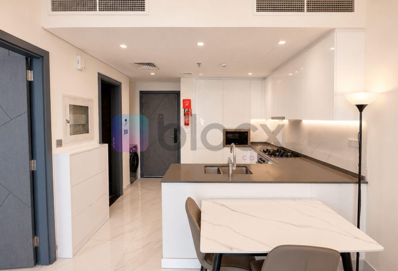 POOL VIEW | FULLY FURNISHED | MOVE-IN READY - Image 6