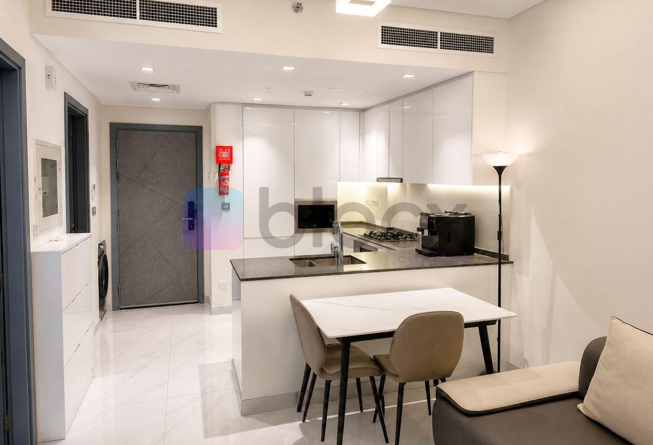 POOL VIEW | FULLY FURNISHED | MOVE-IN READY - Image 7