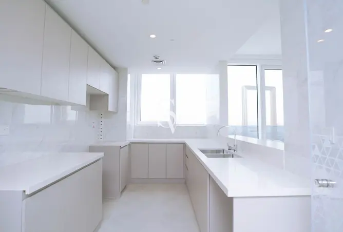 125653889 - Property Image 3