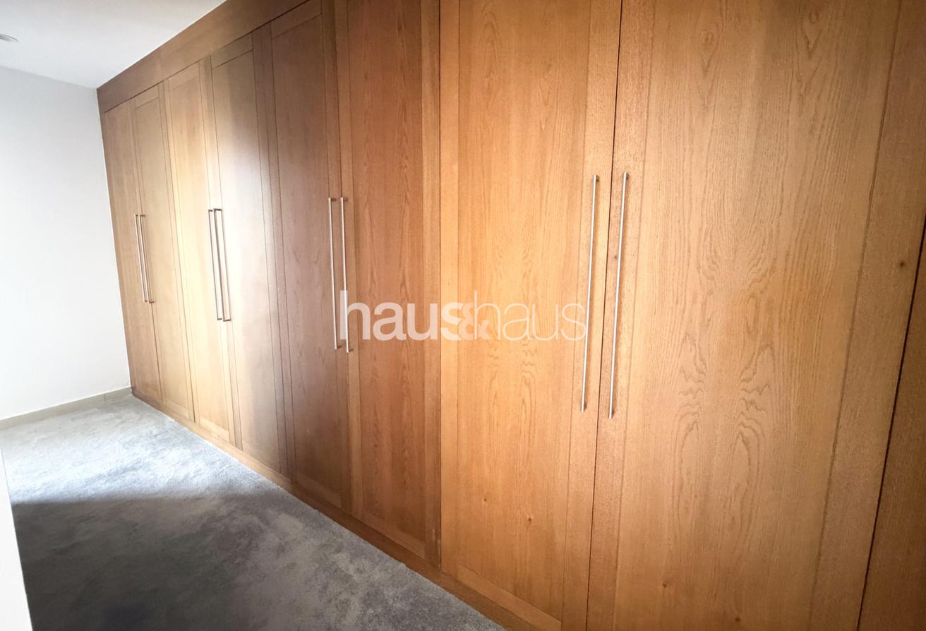 Private Pool | Well Maintained | Internal location photo 11