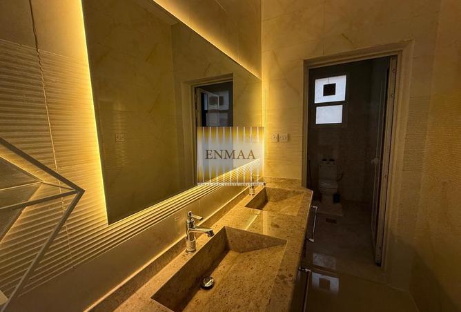 71125392 - صورة العقار 2