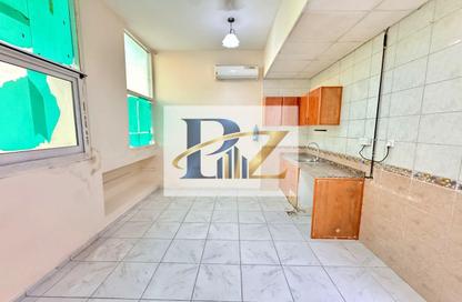 Apartment - Studio - 1 for rent in Fire Station Road - Muwaileh - Sharjah