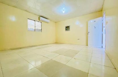 Labor Camp - Studio - 7+ Bathrooms for rent in M-37 - Mussafah Industrial Area - Mussafah - Abu Dhabi Labor Camp - Studio - 7+ Bathrooms for rent in M-37 - Mussafah Industrial Area - Mussafah - Abu Dhabi