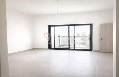 فيلا - 3 غرف نوم - 4 حمامات للايجار في في الريمان 2 - الشامخة - أبوظبي