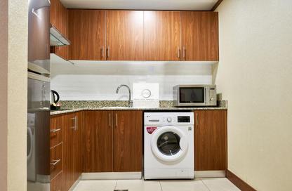 Hotel and Hotel Apartment - 2 Bedrooms - 2 Bathrooms for rent in The Carlton Downtown Hotel - Sheikh Zayed Road - Dubai Hotel and Hotel Apartment - 2 Bedrooms - 2 Bathrooms for rent in The Carlton Downtown Hotel - Sheikh Zayed Road - Dubai