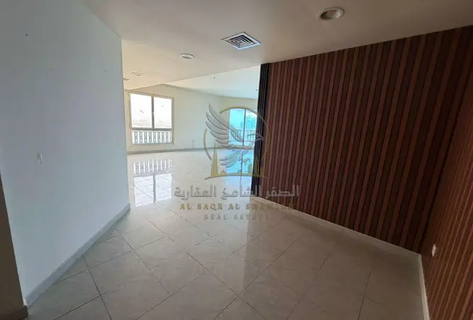 157810930 - Property Image 3