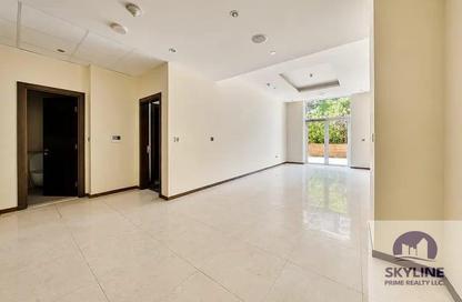 Apartment - 1 - 2 for rent in Sapphire - Tiara Residences - Palm Jumeirah - Dubai