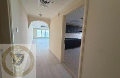 Apartment - 3 Bedrooms - 4 Bathrooms for rent in Al Khan Corniche - Al Khan - Sharjah
