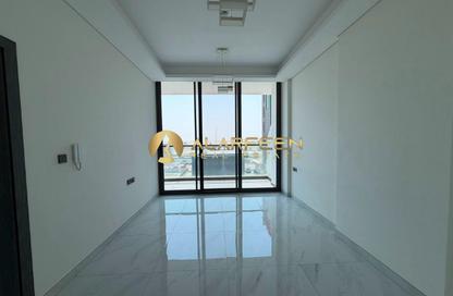 Apartment - 1 Bedroom - 2 Bathrooms for rent in Samana Park Views - Arjan - Dubai