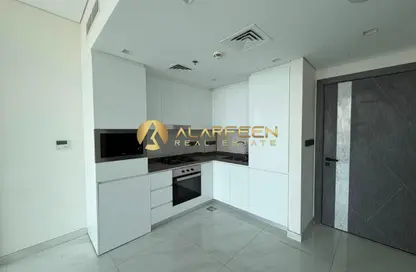 Apartment - 1 Bedroom - 2 Bathrooms for rent in Samana Park Views - Arjan - Dubai