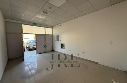 Warehouse - Studio for rent in Al Sajaa Industrial - Al Sajaa - Sharjah