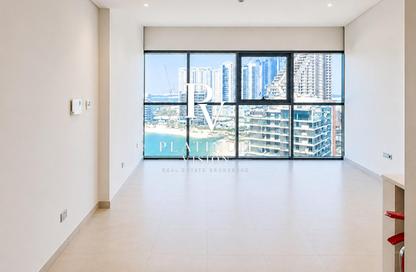 Apartment - 3 Bedrooms - 2 Bathrooms for rent in Radiant Square - City Of Lights - Al Reem Island - Abu Dhabi