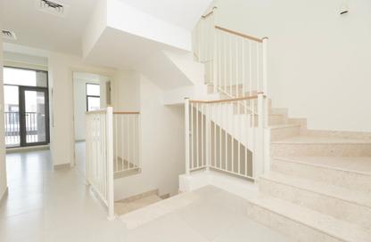 Villa - 4 - 5 for rent in The Pulse Beachfront - The Pulse - Residential District - Dubai South (Dubai World Central) - Dubai