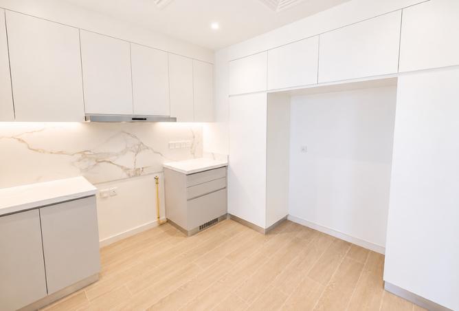 131568418 - Property Image 2