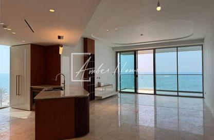 Apartment - 3 - 5 for rent in Ellington Beach House - The Crescent - Palm Jumeirah - Dubai